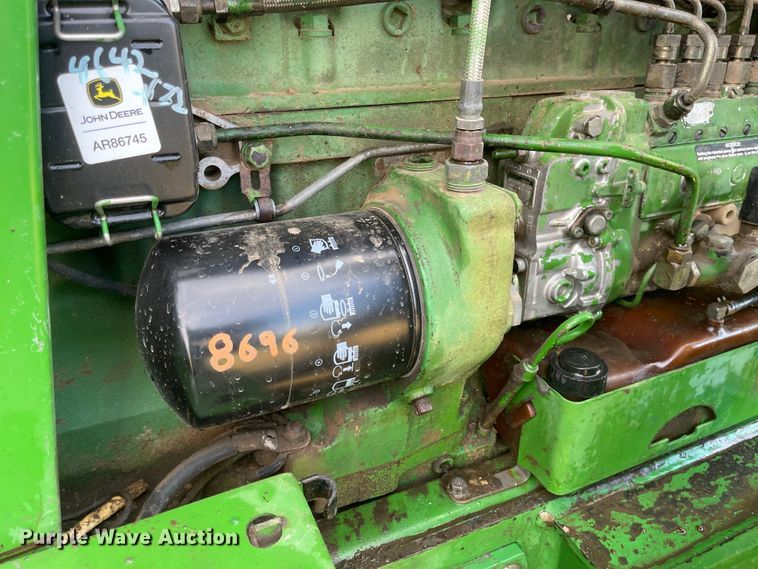 image for item JD9189 1990 John Deere 4455  MFWD tractor