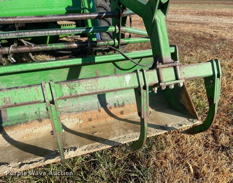 image for item JD9189 1990 John Deere 4455  MFWD tractor