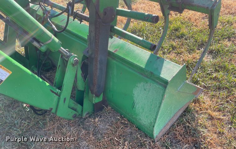 image for item JD9189 1990 John Deere 4455  MFWD tractor