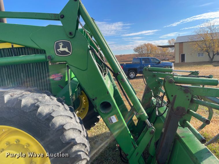 image for item JD9189 1990 John Deere 4455  MFWD tractor