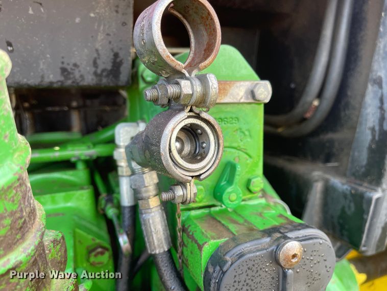 image for item JD9189 1990 John Deere 4455  MFWD tractor