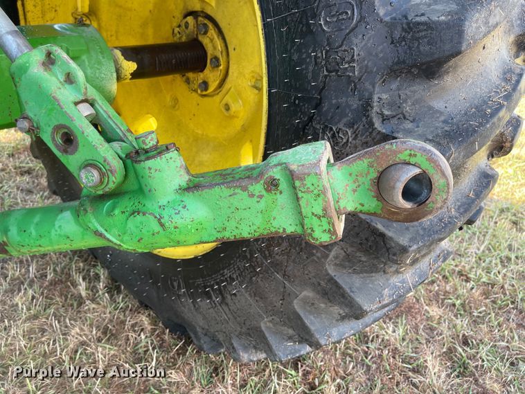 image for item JD9189 1990 John Deere 4455  MFWD tractor
