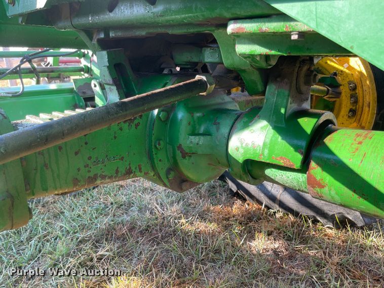 image for item JD9189 1990 John Deere 4455  MFWD tractor