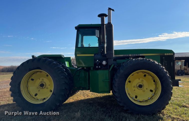 image for item JD9190 1983 John Deere 8850  4WD tractor