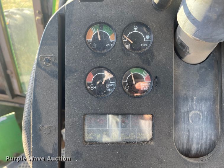 image for item JD9190 1983 John Deere 8850  4WD tractor