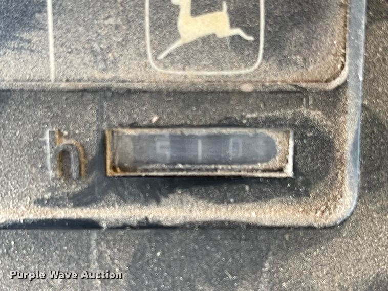 image for item JD9190 1983 John Deere 8850  4WD tractor