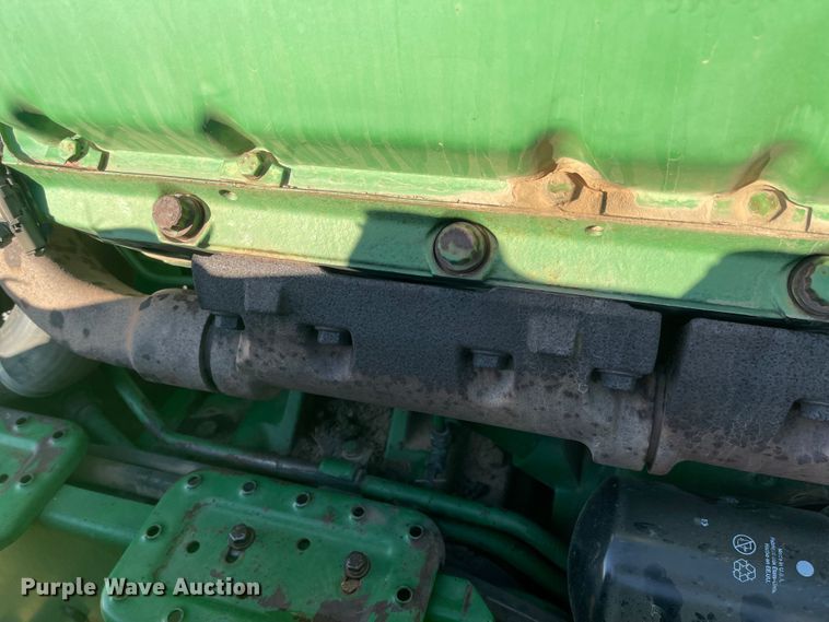 image for item JD9190 1983 John Deere 8850  4WD tractor