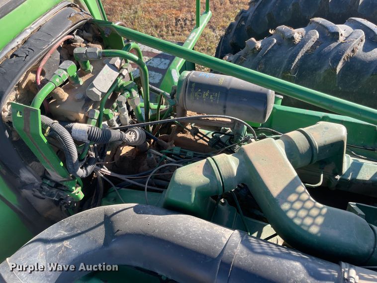 image for item JD9190 1983 John Deere 8850  4WD tractor