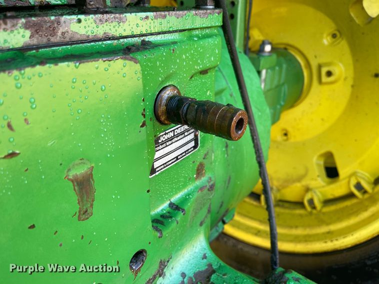 image for item JD9190 1983 John Deere 8850  4WD tractor
