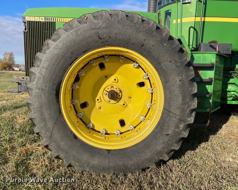 image for item JD9190 1983 John Deere 8850  4WD tractor