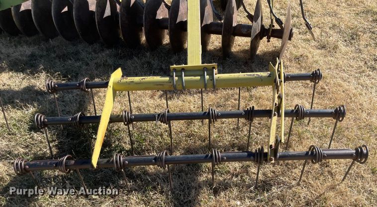 image for item JD9847 John Deere 230  disk