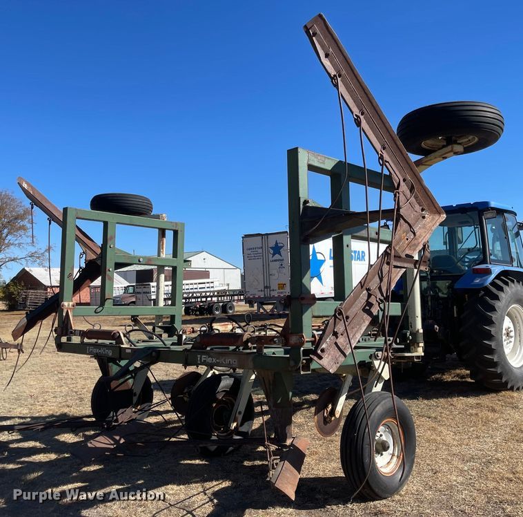 image for item JD9848 Flex King  sweep plow