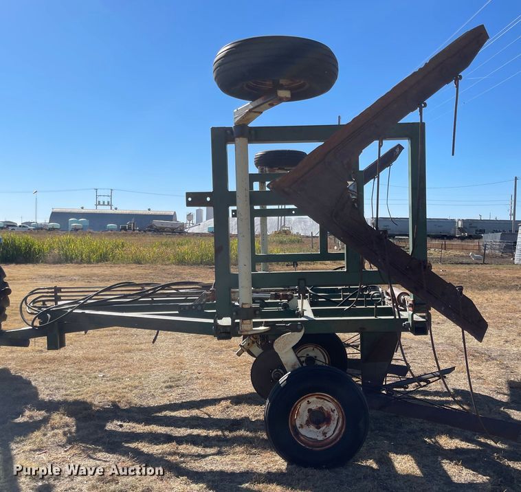 image for item JD9848 Flex King  sweep plow