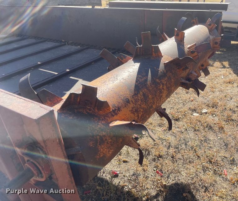 image for item JD9851 Kelly-Ryan  manure spreader