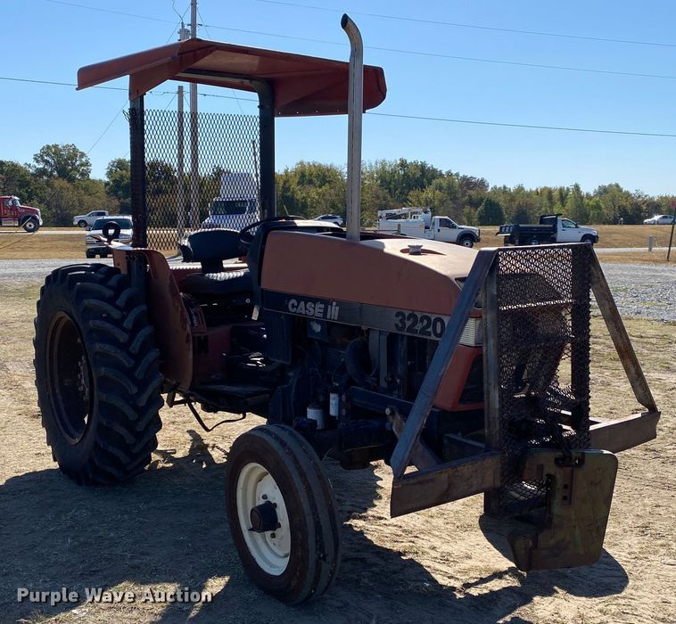 image for item JW9352 1995 Case IH 3220  tractor