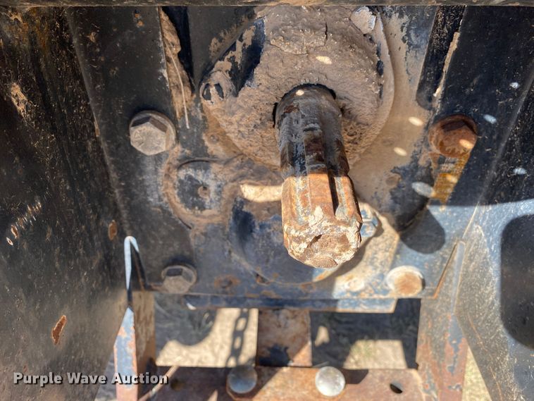 image for item JW9352 1995 Case IH 3220  tractor