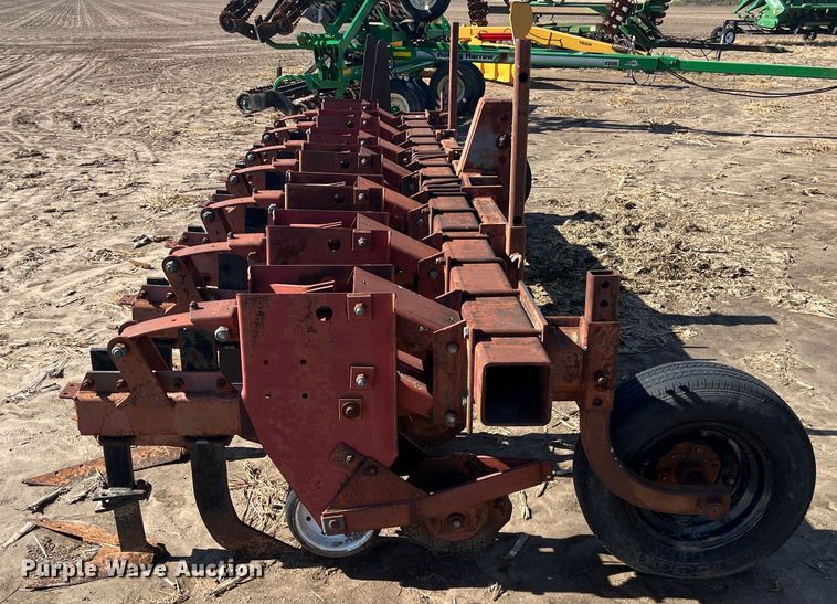 image for item KF9809 Row crop cultivator