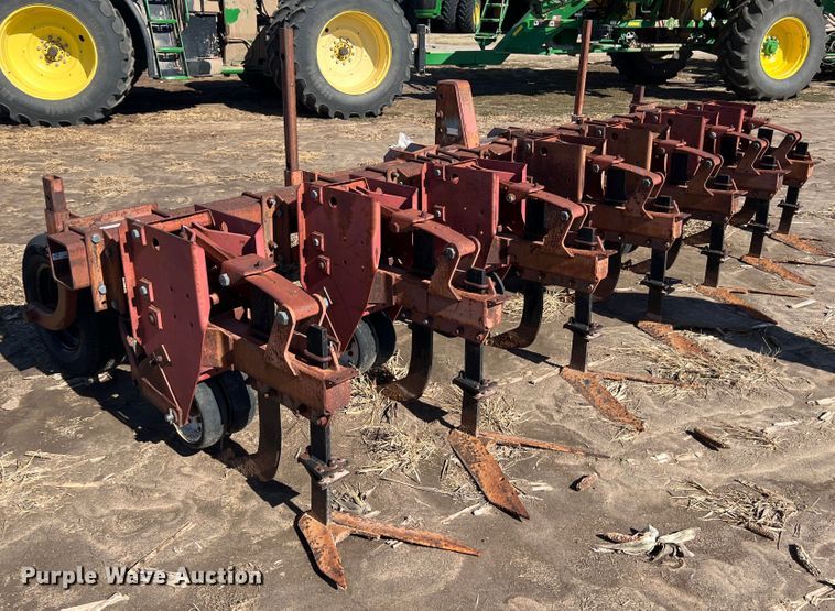 image for item KF9809 Row crop cultivator