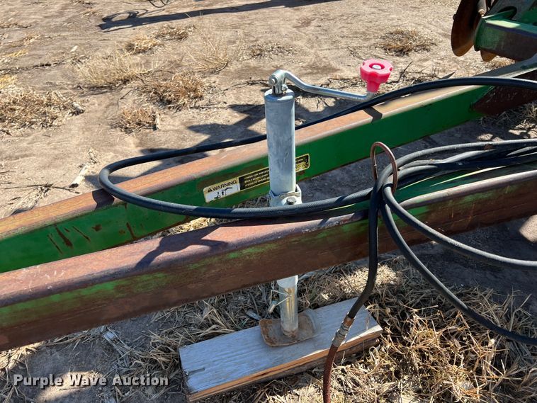 image for item KF9812 John Deere  tandem disk