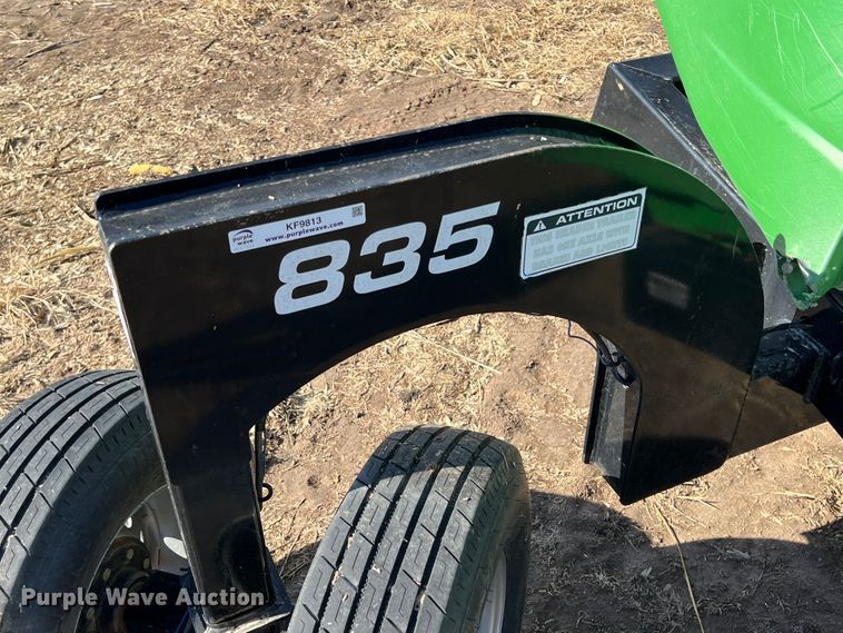 image for item KF9813 John Deere 635F  flex head