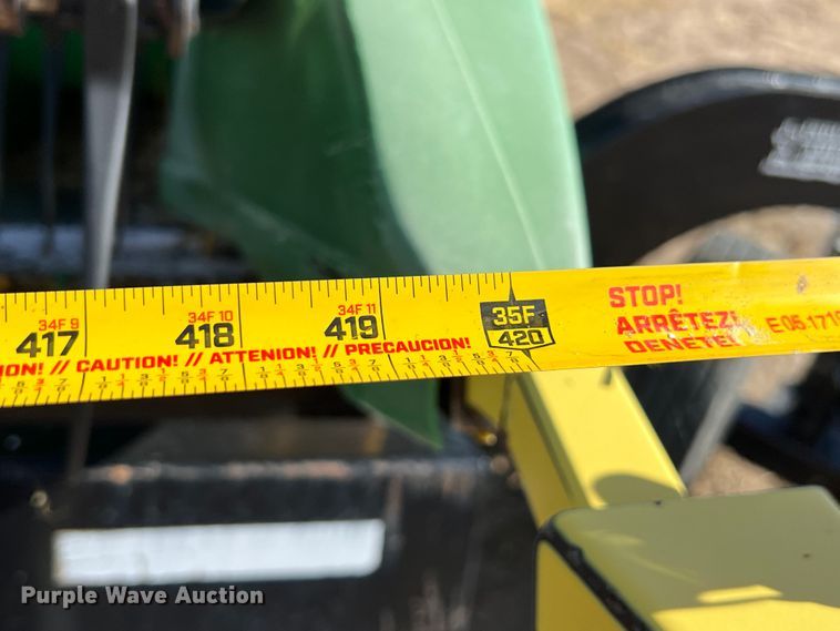 image for item KF9813 John Deere 635F  flex head