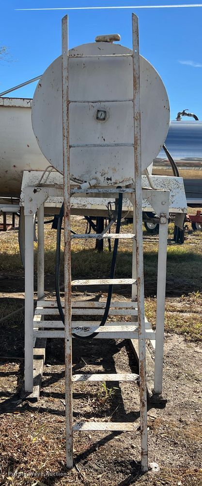 image for item KF9815 Diesel tank