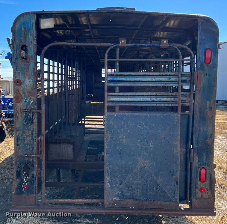 image for item KF9816 1993 Coose  livestock trailer