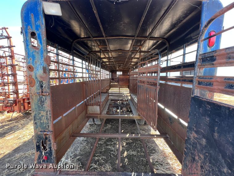 image for item KF9816 1993 Coose  livestock trailer