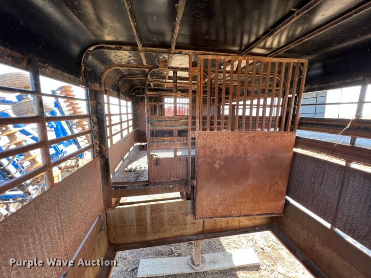 image for item KF9816 1993 Coose  livestock trailer