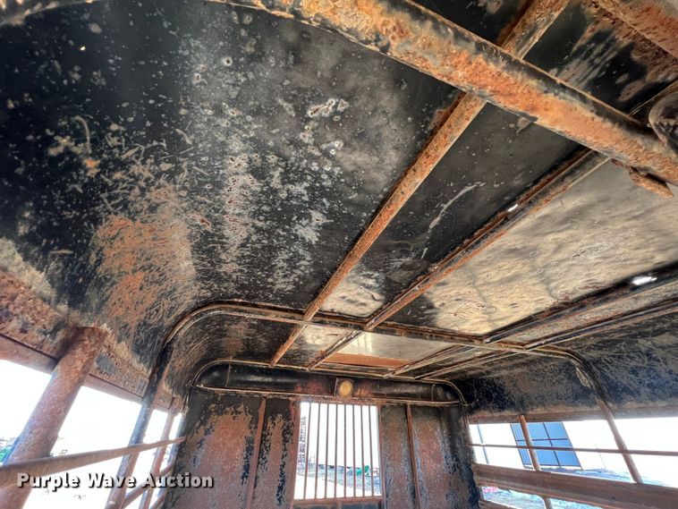 image for item KF9816 1993 Coose  livestock trailer