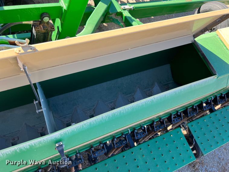 image for item KF9858 Great Plains Solid Stand 30  grain drill