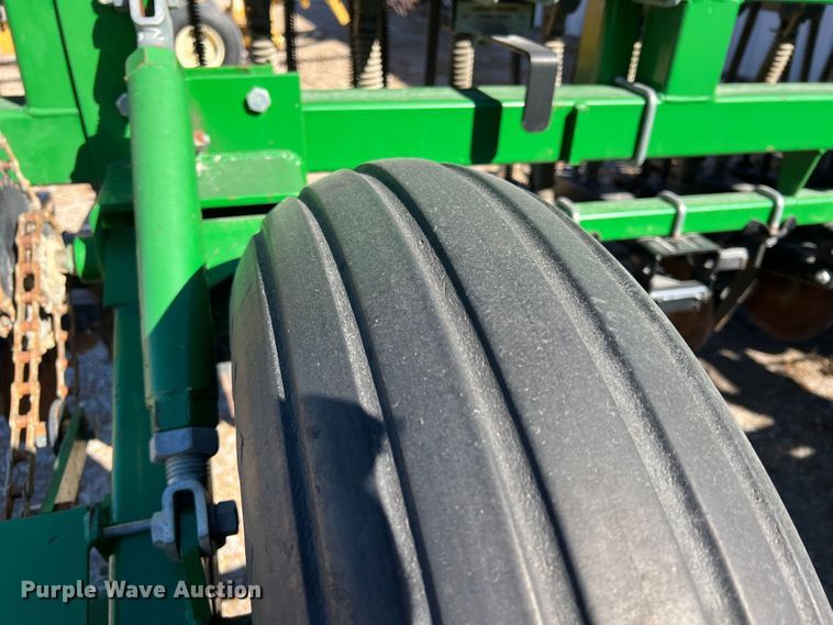 image for item KF9858 Great Plains Solid Stand 30  grain drill