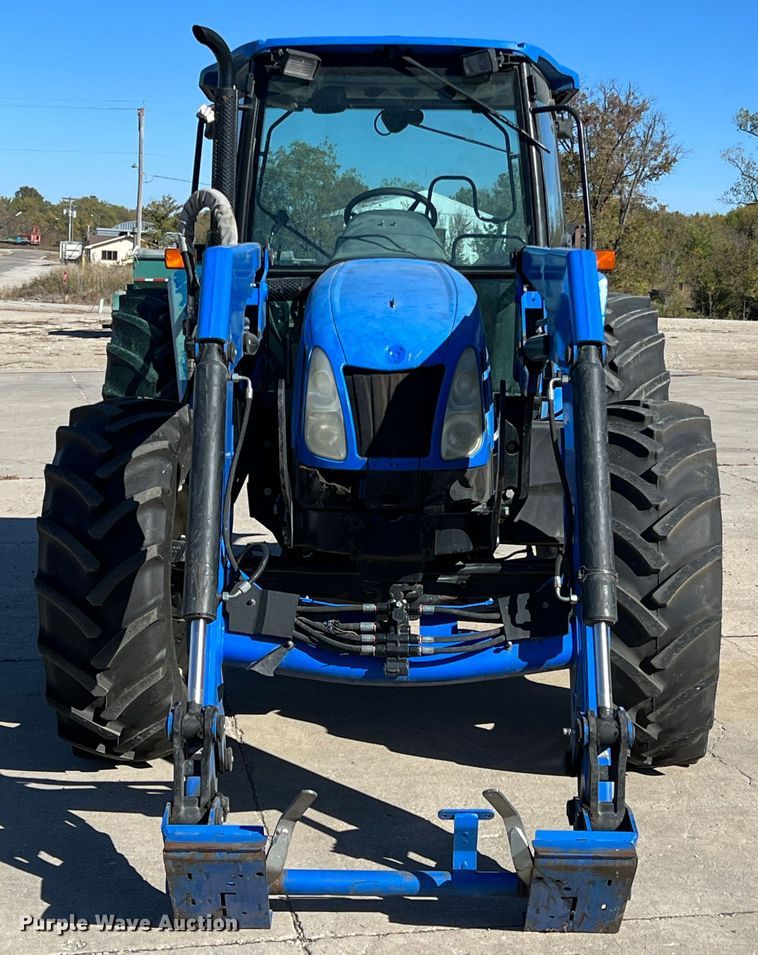 image for item KF9859 2007 New Holland TL100A  tractor