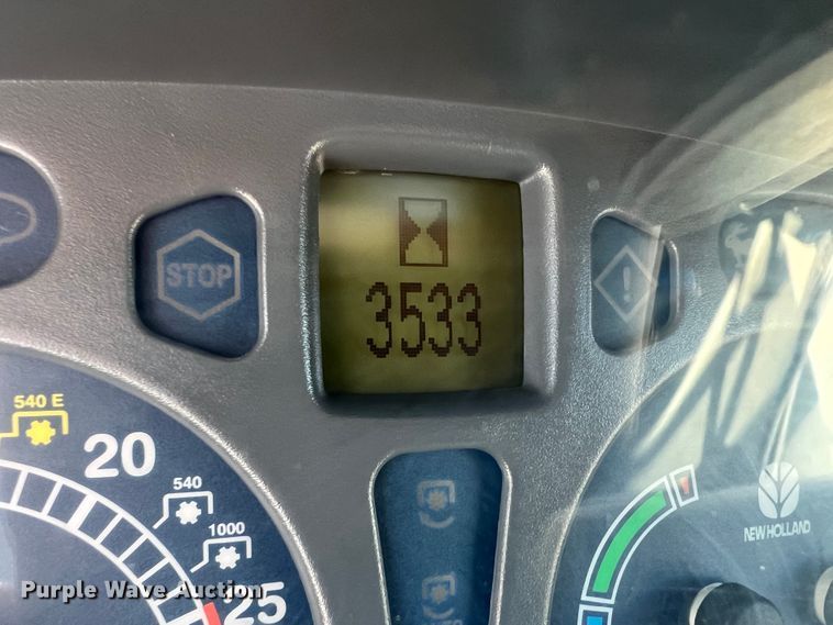 image for item KF9859 2007 New Holland TL100A  tractor