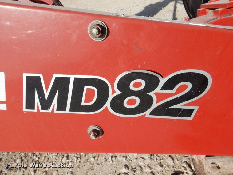 image for item KW9291 2011 Case IH MD82  disc mower