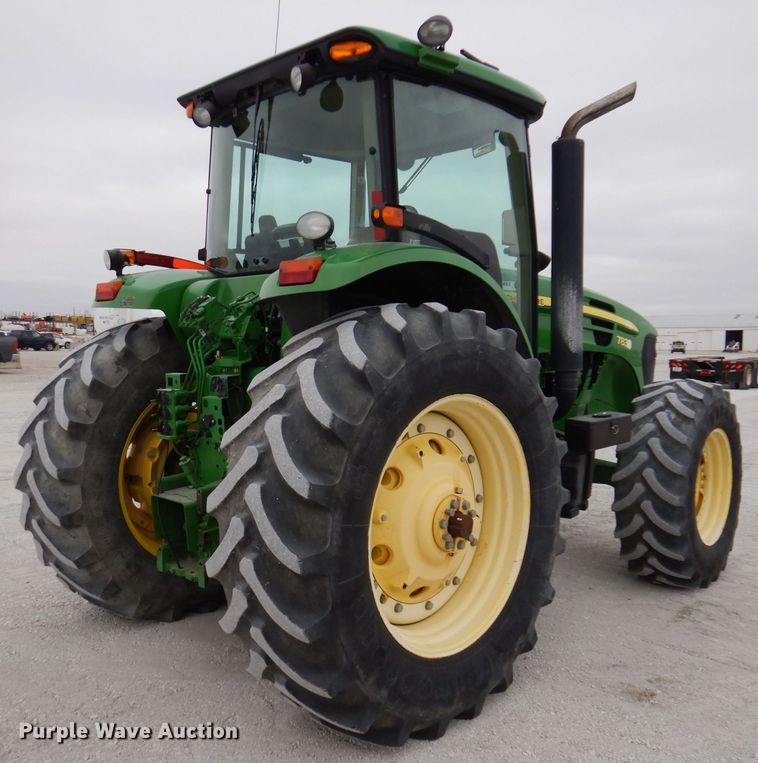 image for item KW9699 2007 John Deere 7830  MFWD tractor
