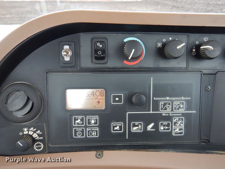 image for item KW9699 2007 John Deere 7830  MFWD tractor