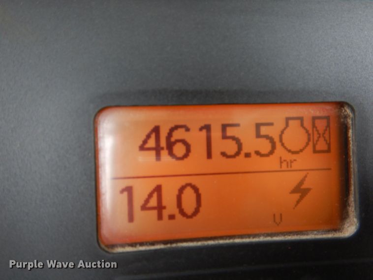 image for item KW9699 2007 John Deere 7830  MFWD tractor