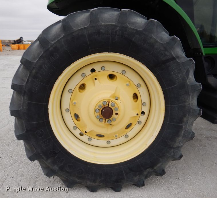 image for item KW9699 2007 John Deere 7830  MFWD tractor