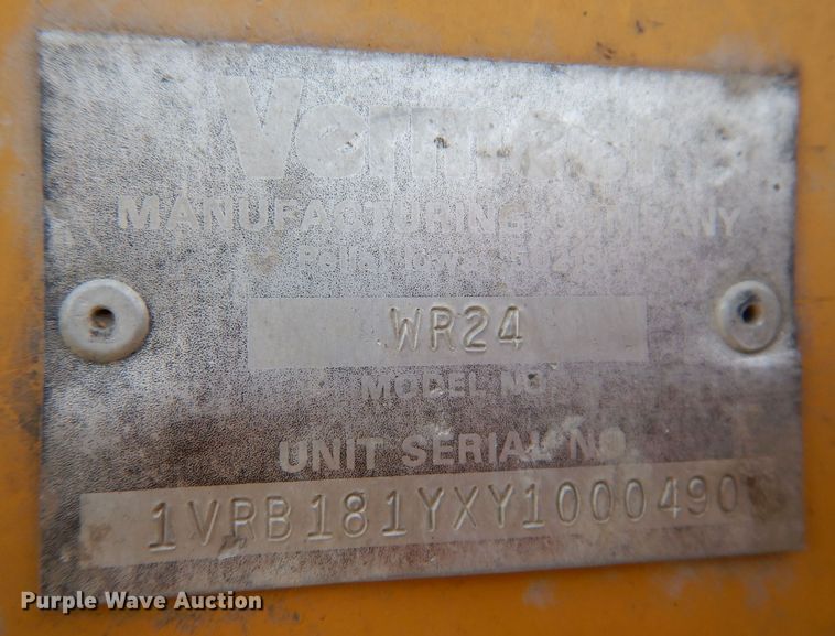 image for item KW9778 Vermeer WR24  hay rake