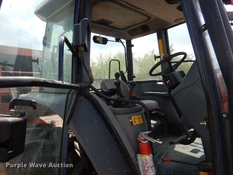 image for item LB9910 2000 New Holland TS100  tractor