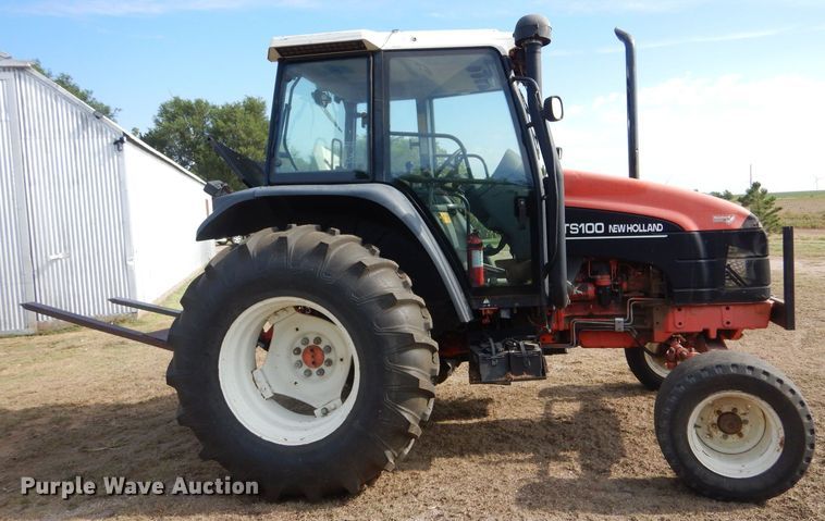 image for item LB9911 2000 New Holland TS100  tractor