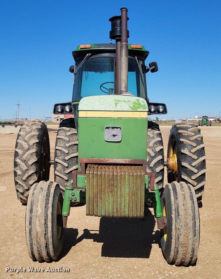 image for item LG9307 1980 John Deere 4640  tractor