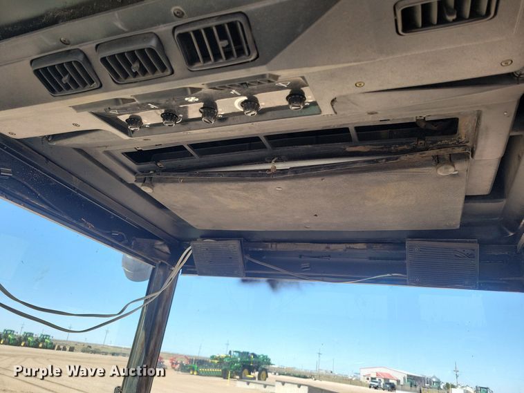 image for item LG9307 1980 John Deere 4640  tractor