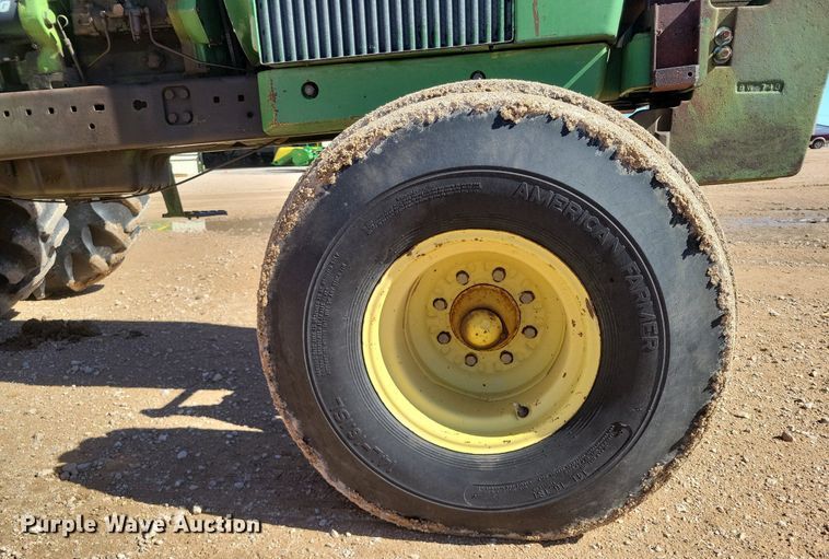 image for item LG9307 1980 John Deere 4640  tractor