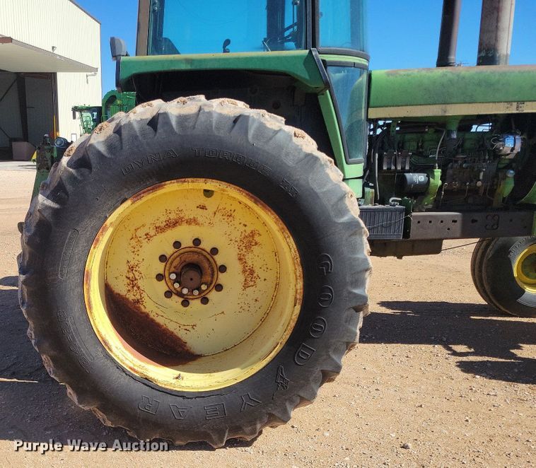 image for item LG9307 1980 John Deere 4640  tractor