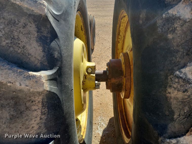 image for item LG9307 1980 John Deere 4640  tractor