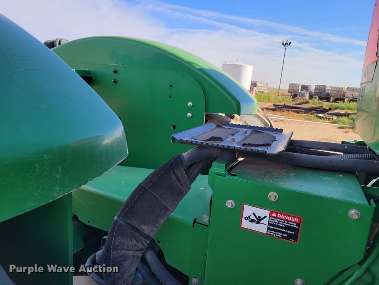 image for item LG9317 2012 John Deere 9360R  4WD tractor