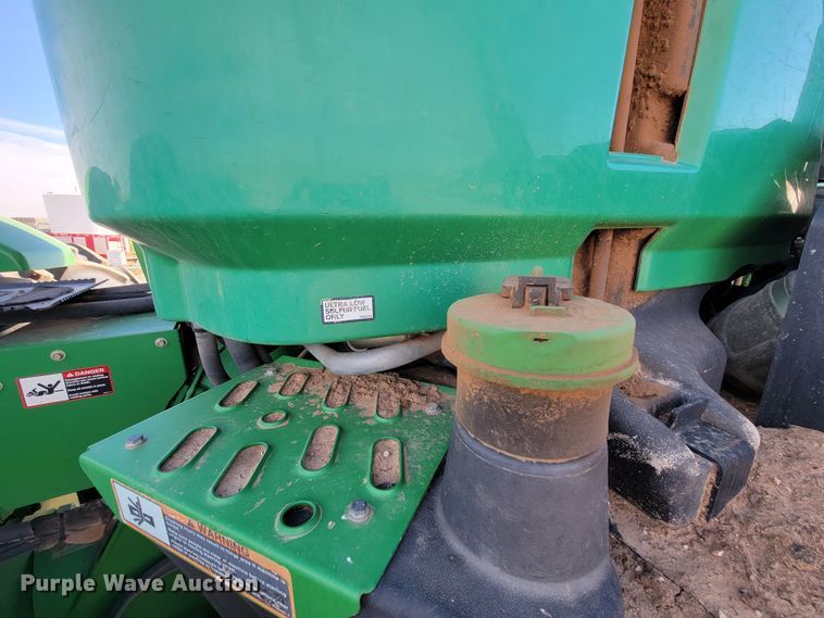 image for item LG9317 2012 John Deere 9360R  4WD tractor