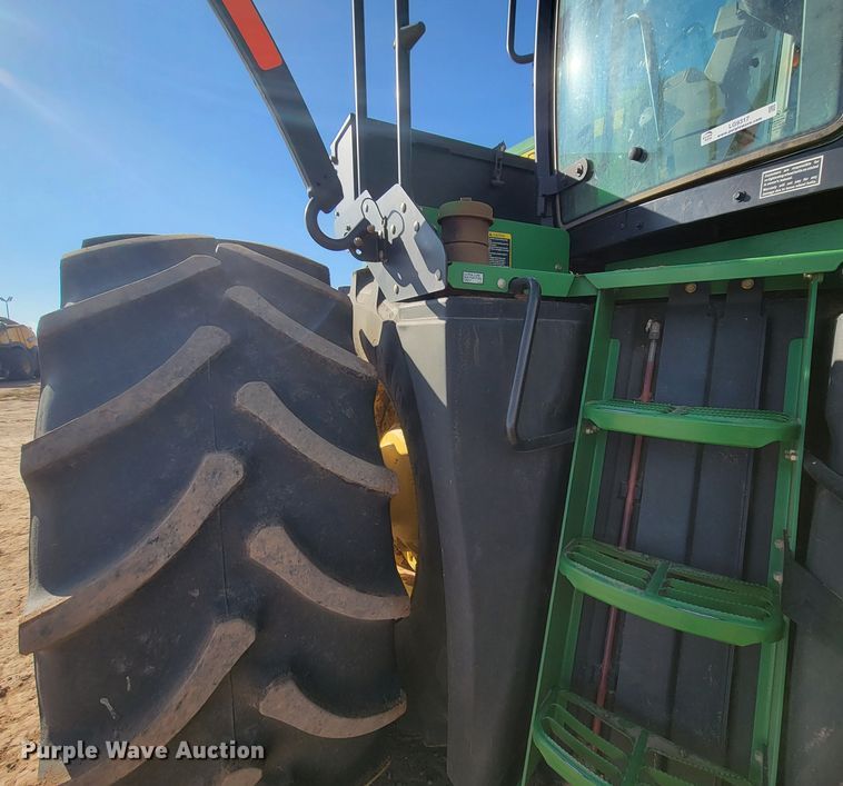 image for item LG9317 2012 John Deere 9360R  4WD tractor